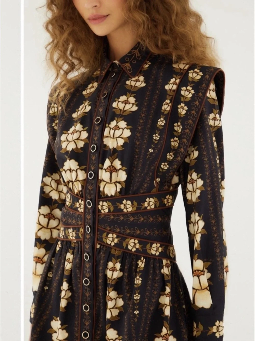 FARM RIO XXS Embroidered Black Dress with Cream & Gold Floral Motif - Picture 2 of 5